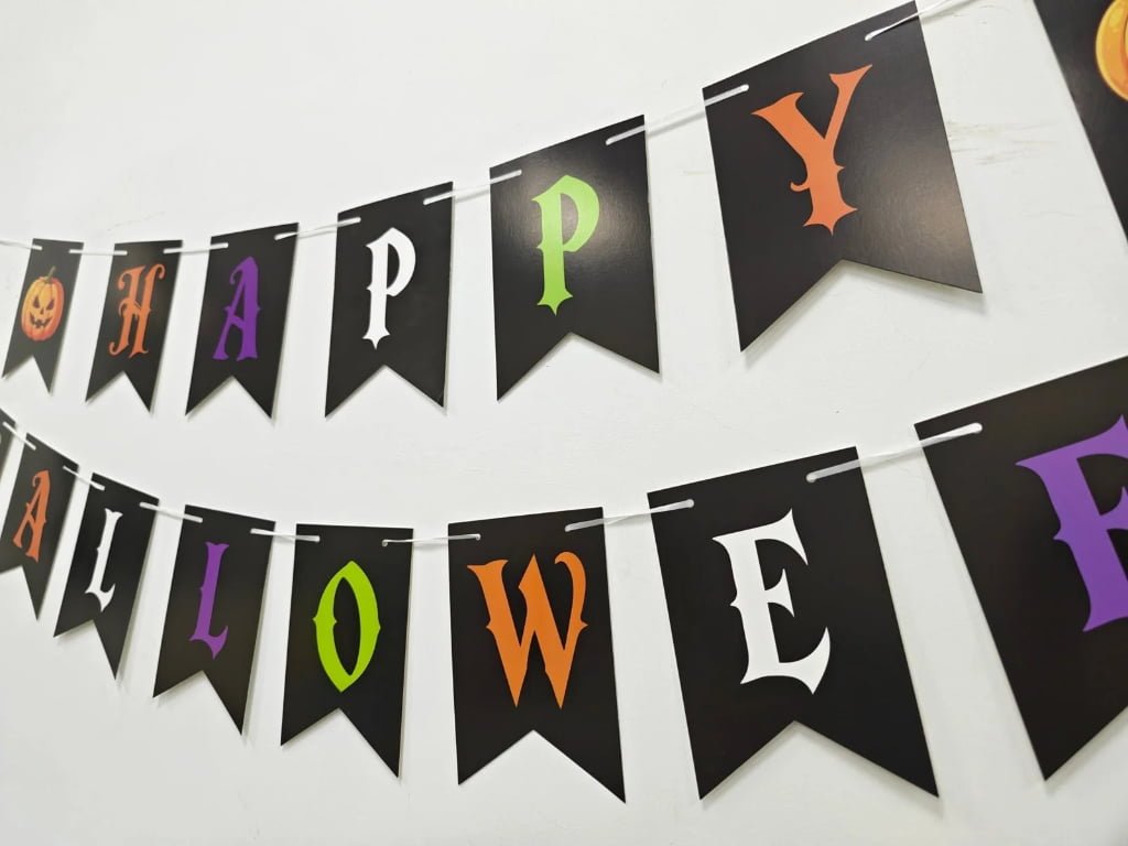 Halloween Bunting Banner — HAPPY HALLOWEEN with Pumpkins