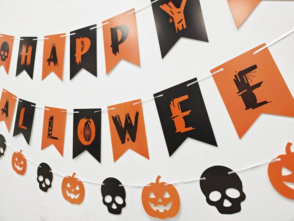 Halloween Bunting Banner — Skull & Pumpkin HAPPY HALLOWEEN